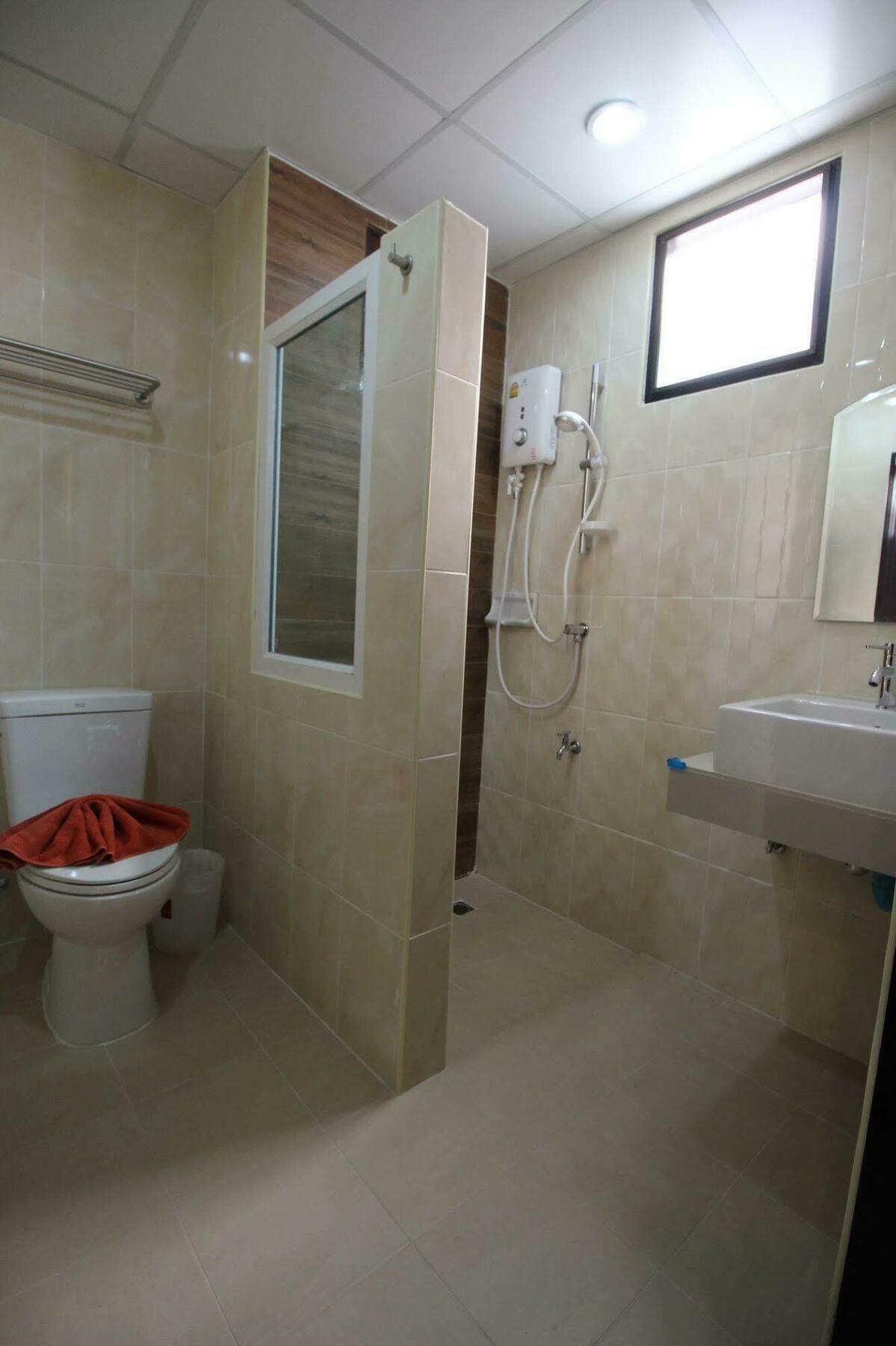 Monmuang Hotell Chiang Mai Eksteriør bilde